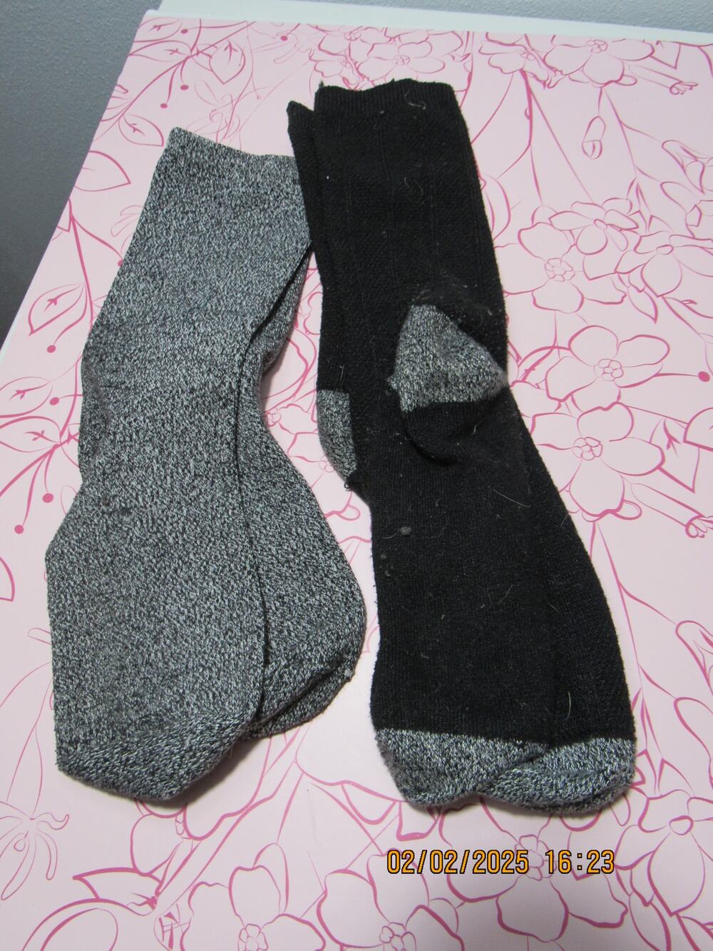 2 pack lightweight socks